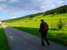 Nordic Walking II. Po valašských kopcoch._1065