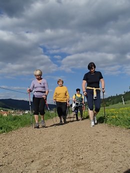 Nordic Walking II. Po valašských kopcoch._1075