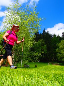 Nordic Walking II. Po valašských kopcoch._1183